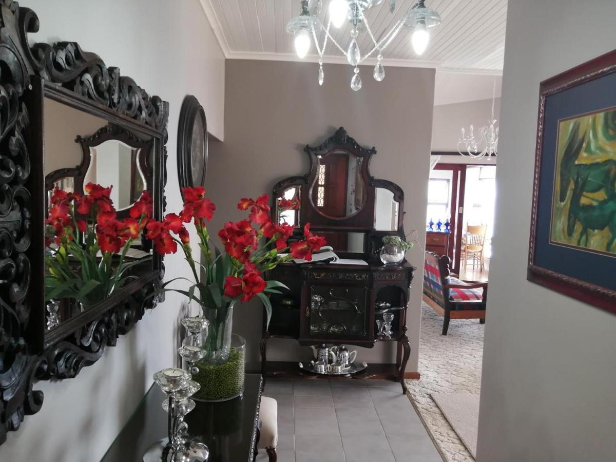 Dana Bay B&B Guest House 莫塞尔湾 外观 照片