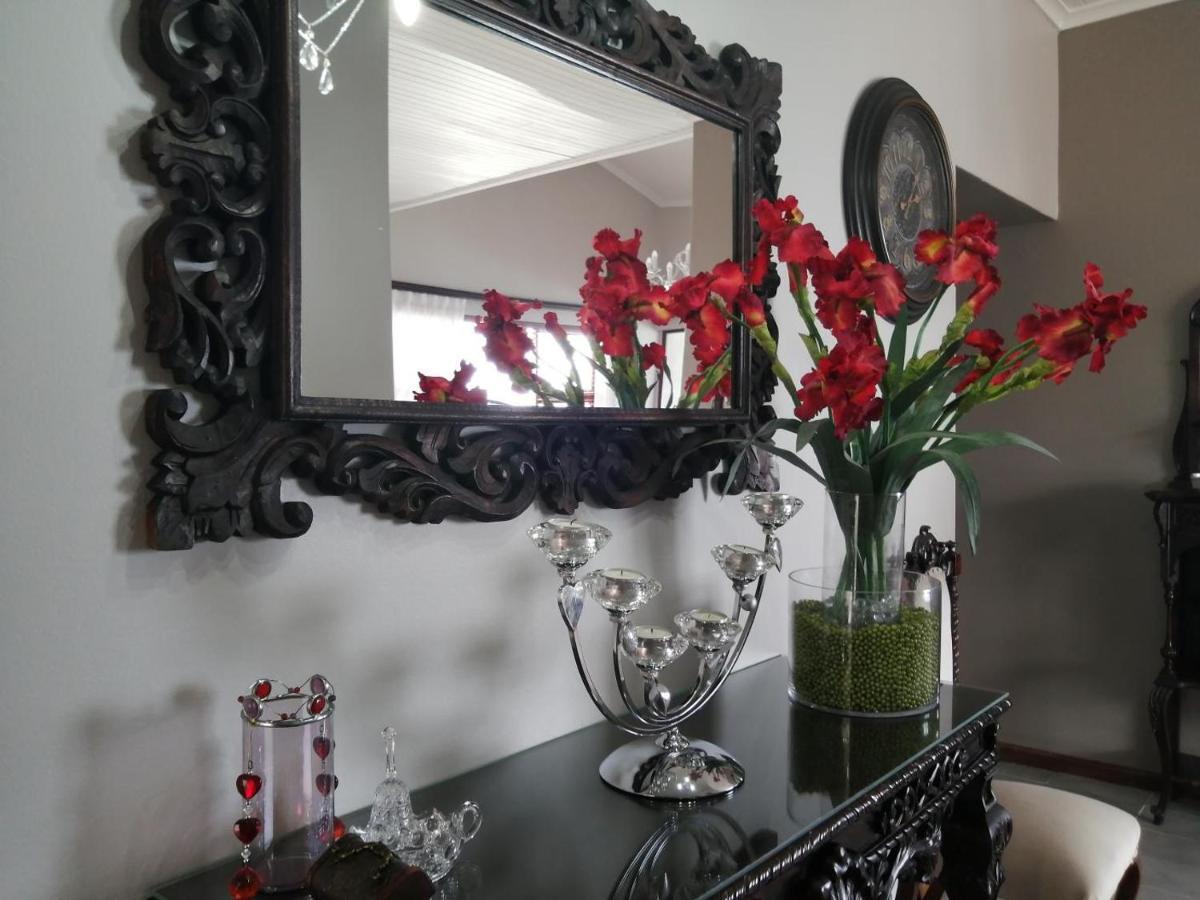 Dana Bay B&B Guest House 莫塞尔湾 外观 照片